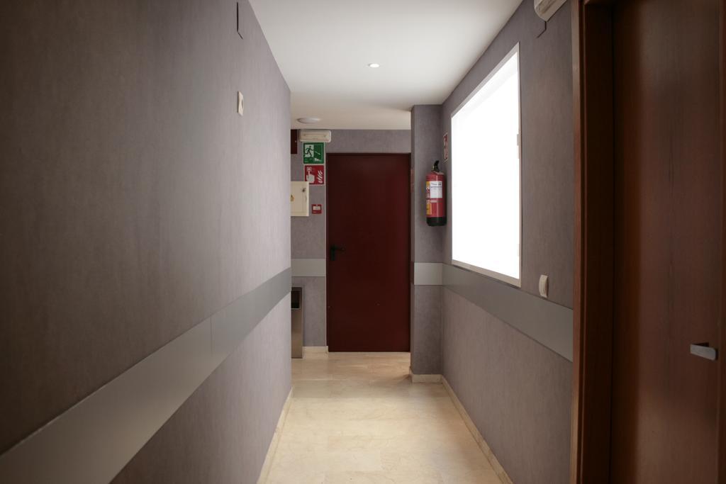 Aparthotel Milord'S Suites Benidorm Exterior foto